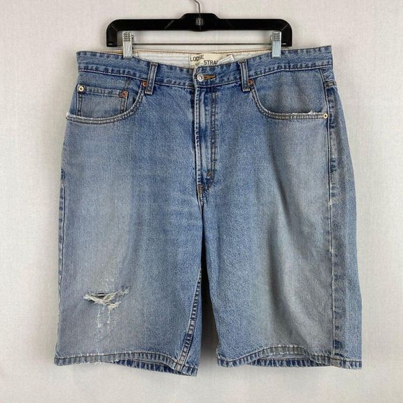 LEVI'S 569 Loose Fit Denim Shorts - Picture 1 of 11